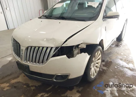 2015 Lincoln Mkx z USA, uszkodzony, nr VIN 2LMDJ8JK0FBL28779